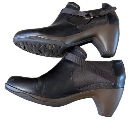 Merrell Expresso Leather Booties with Chunky Heel size 7 - Picture 1 of 7